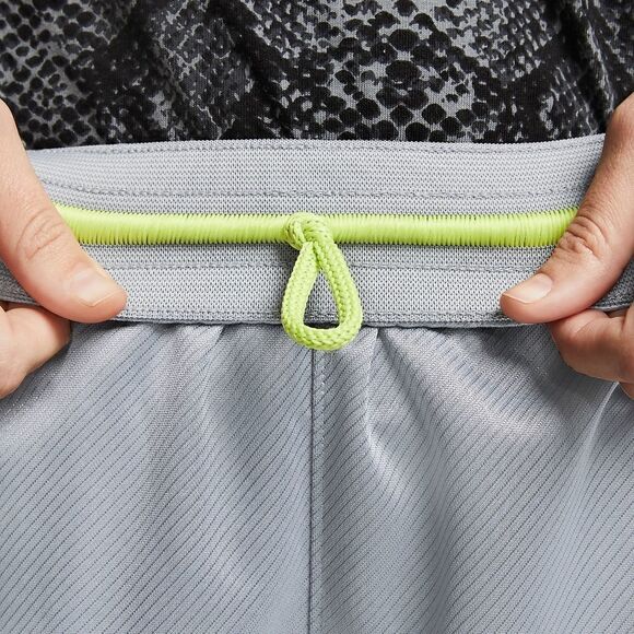 Nike Fly Women's Basketball Shorts Grey Gunsmoke Silver Dri-Fit Size Medium M - Picture 16 of 17